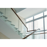 corrimão de vidro escada preço m2 Condominio Riviera Park